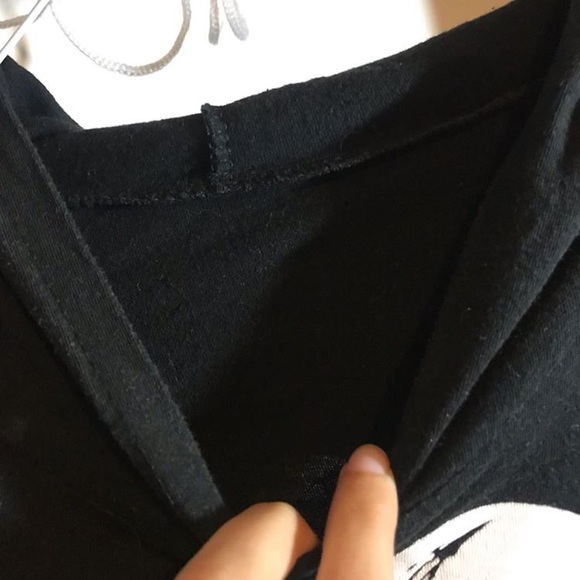 Micky Mouse shirt 🐭 - Picture 3 of 3